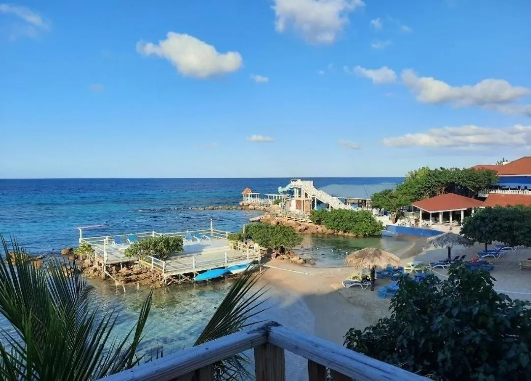 Sojo'S Sandy Toes Santuary Runaway Bay 0*,  Jamaica