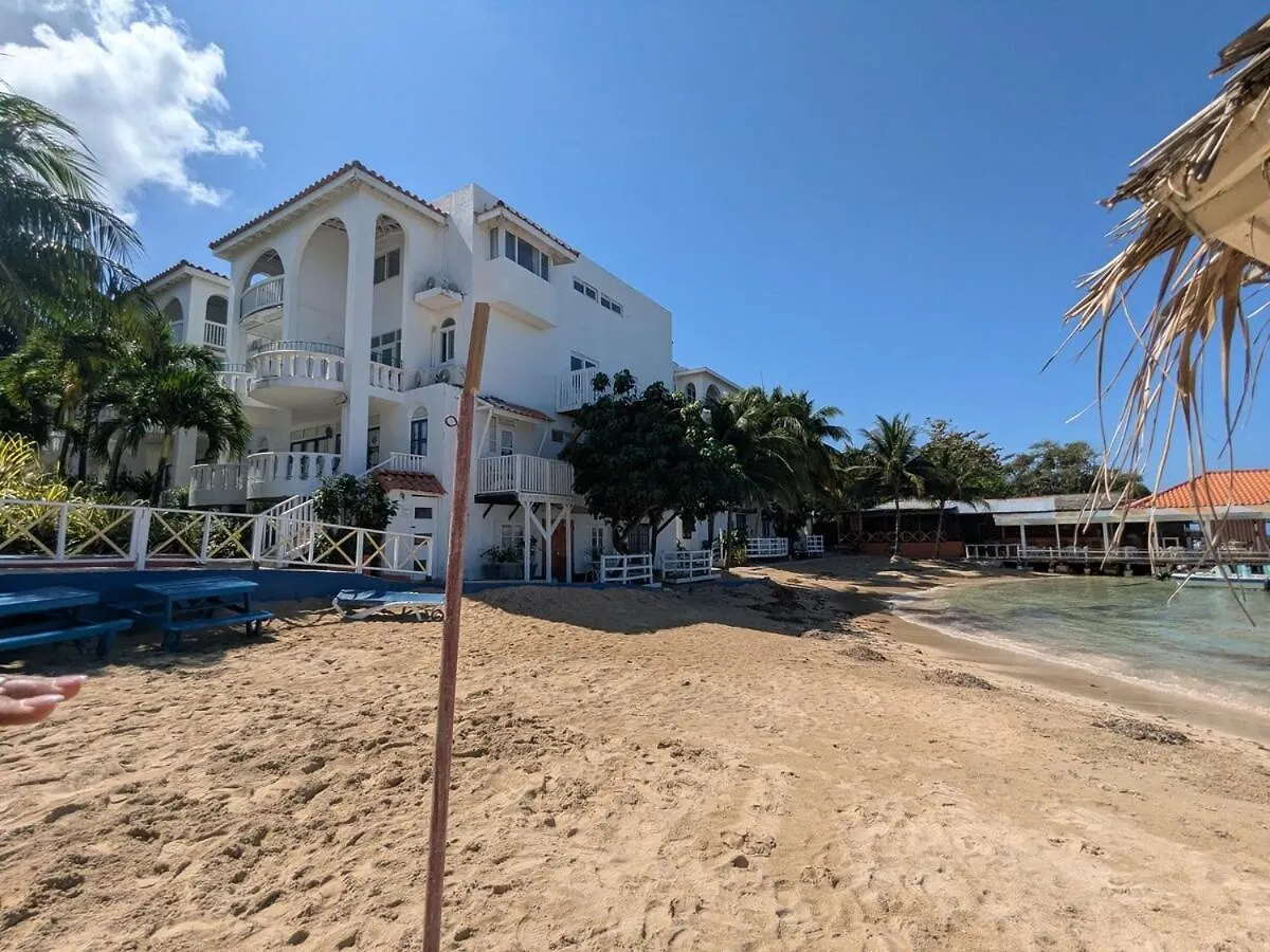 Sojo'S Sandy Toes Santuary Runaway Bay 0*,  Jamaica