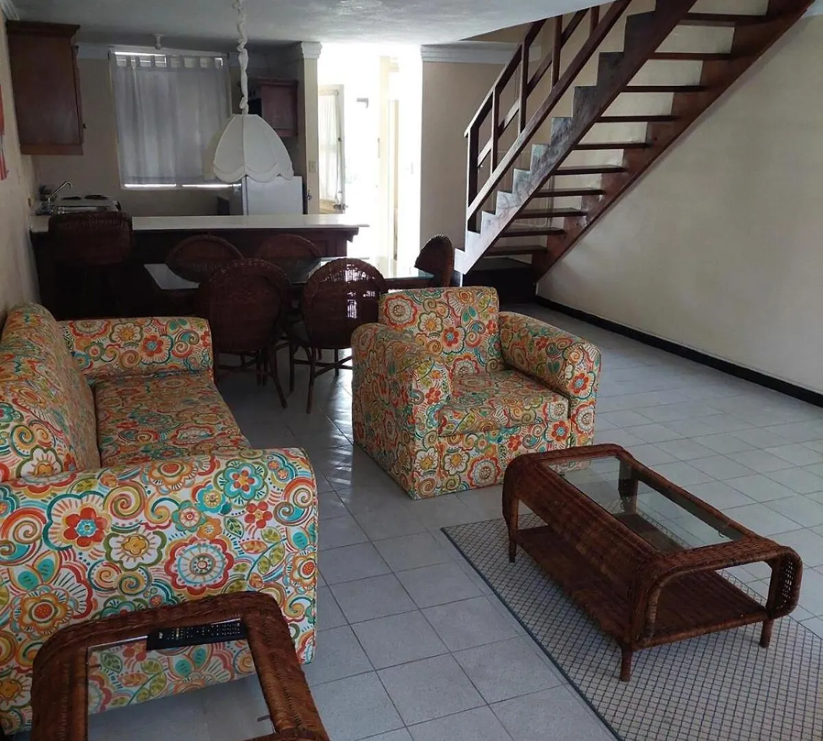 Apartment Sojo'S Sandy Toes Santuary Runaway Bay Jamaica